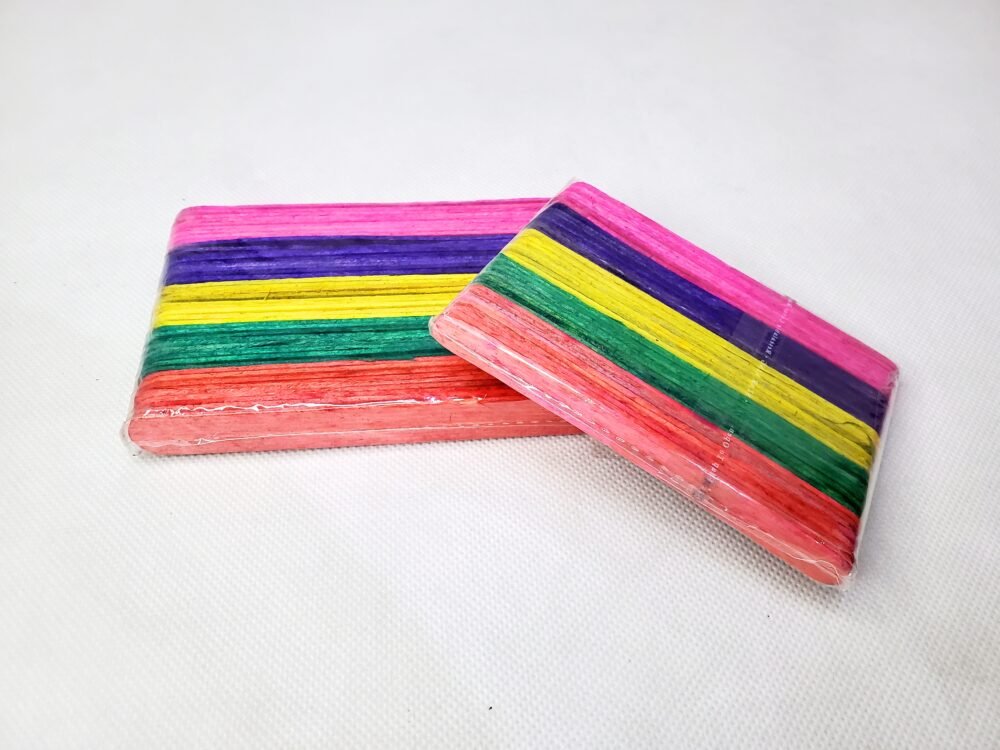 MULTICOLORED WOODEN ICECREAM STICKS