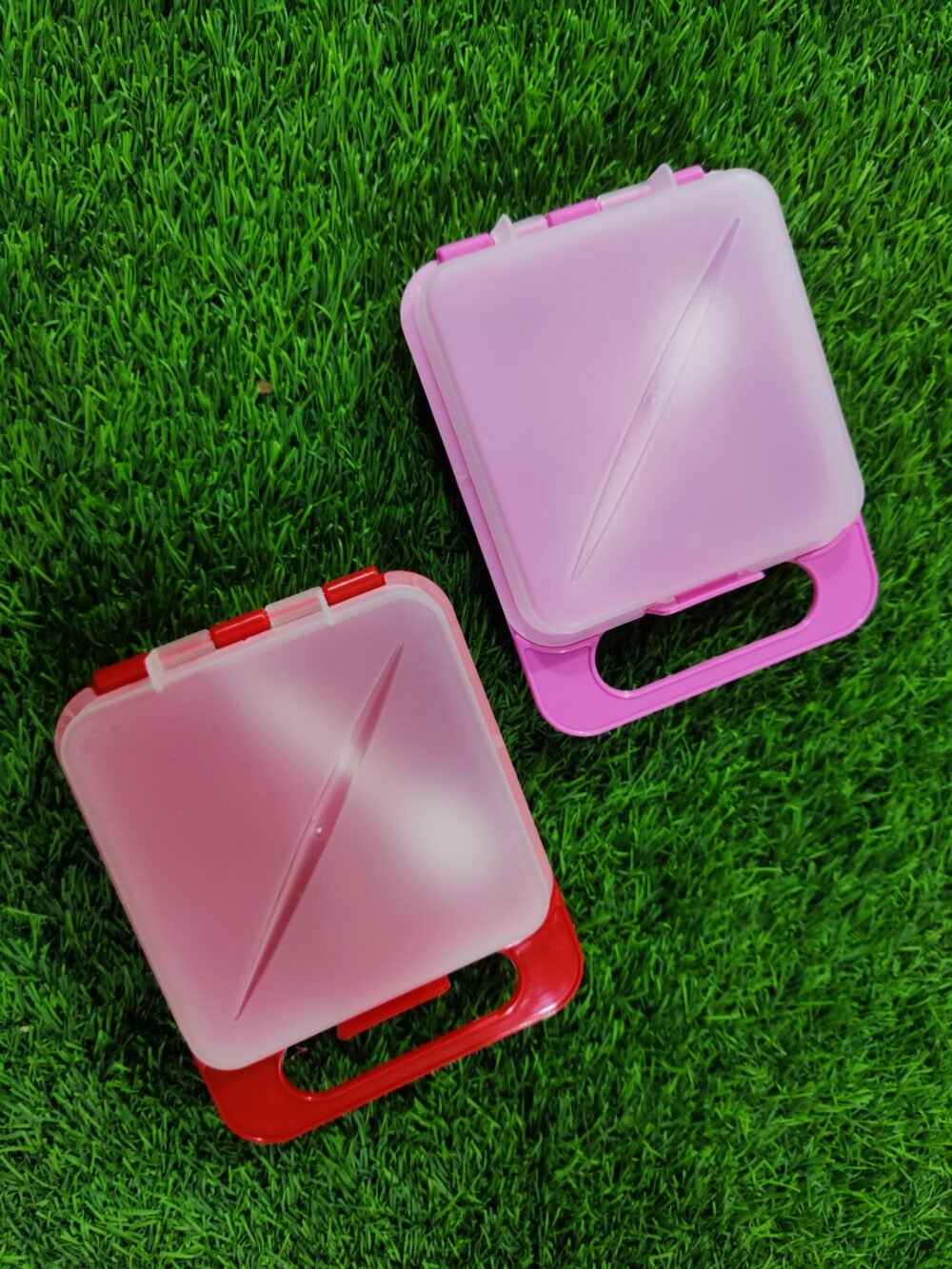 PORTABLE SANDWICH LUNCH BOXES WITH HANDLE
