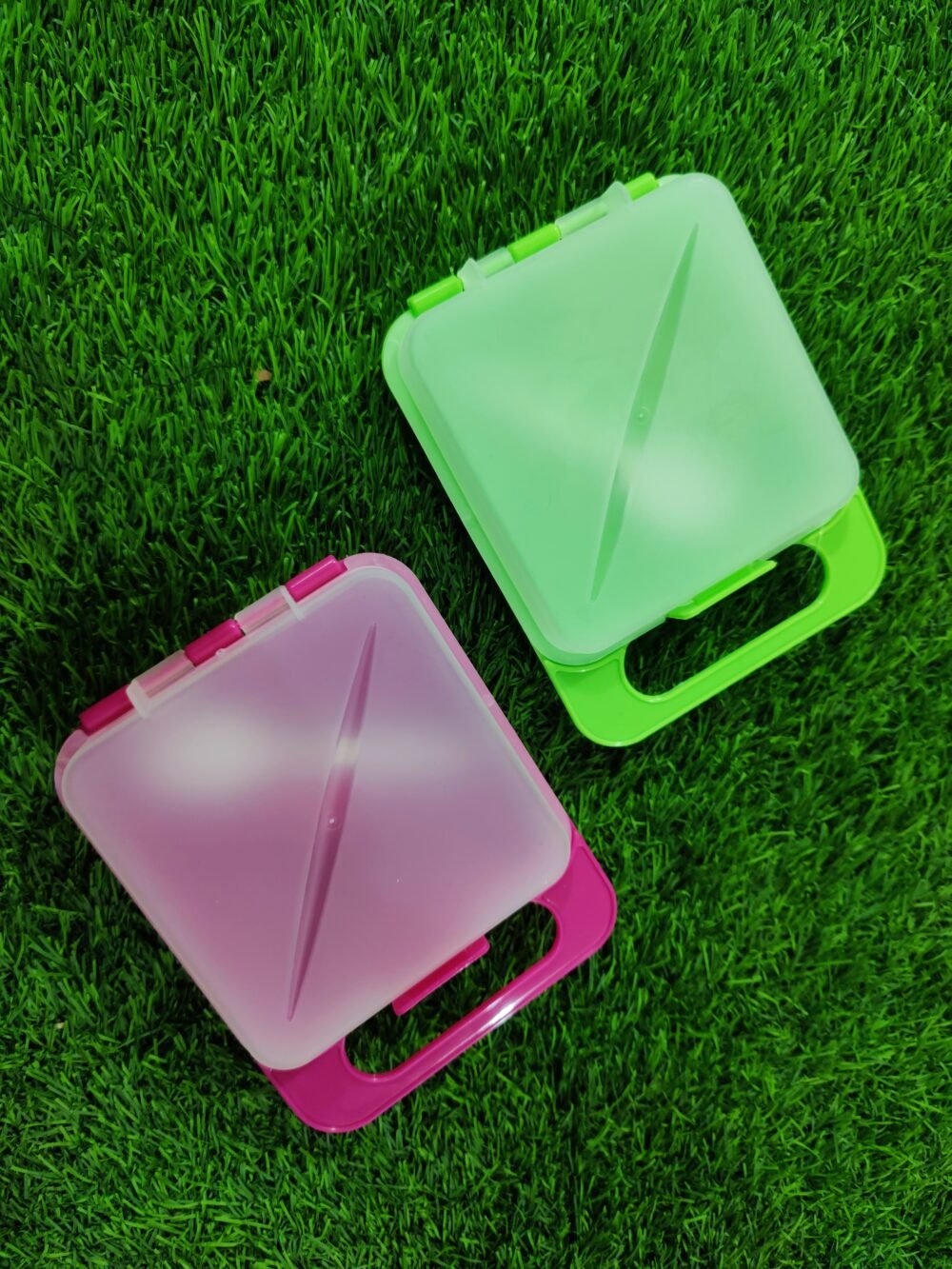 PORTABLE SANDWICH LUNCH BOXES WITH HANDLE